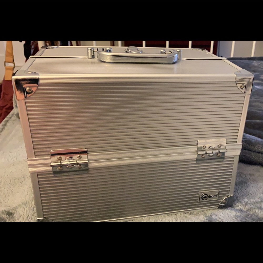 Beauty organizer